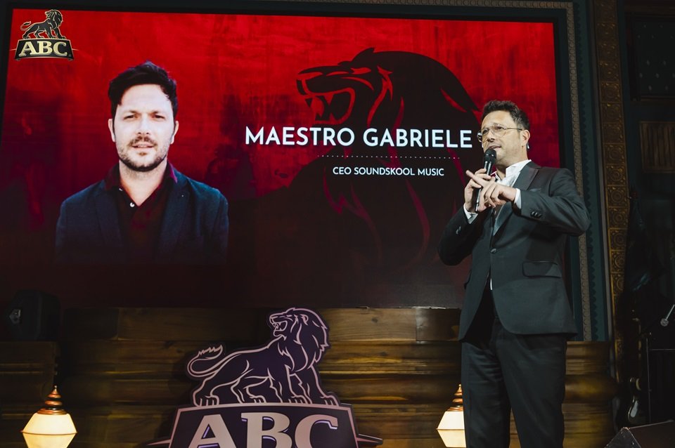 03. Gabi Speech with His KV Background _ Lion Shade