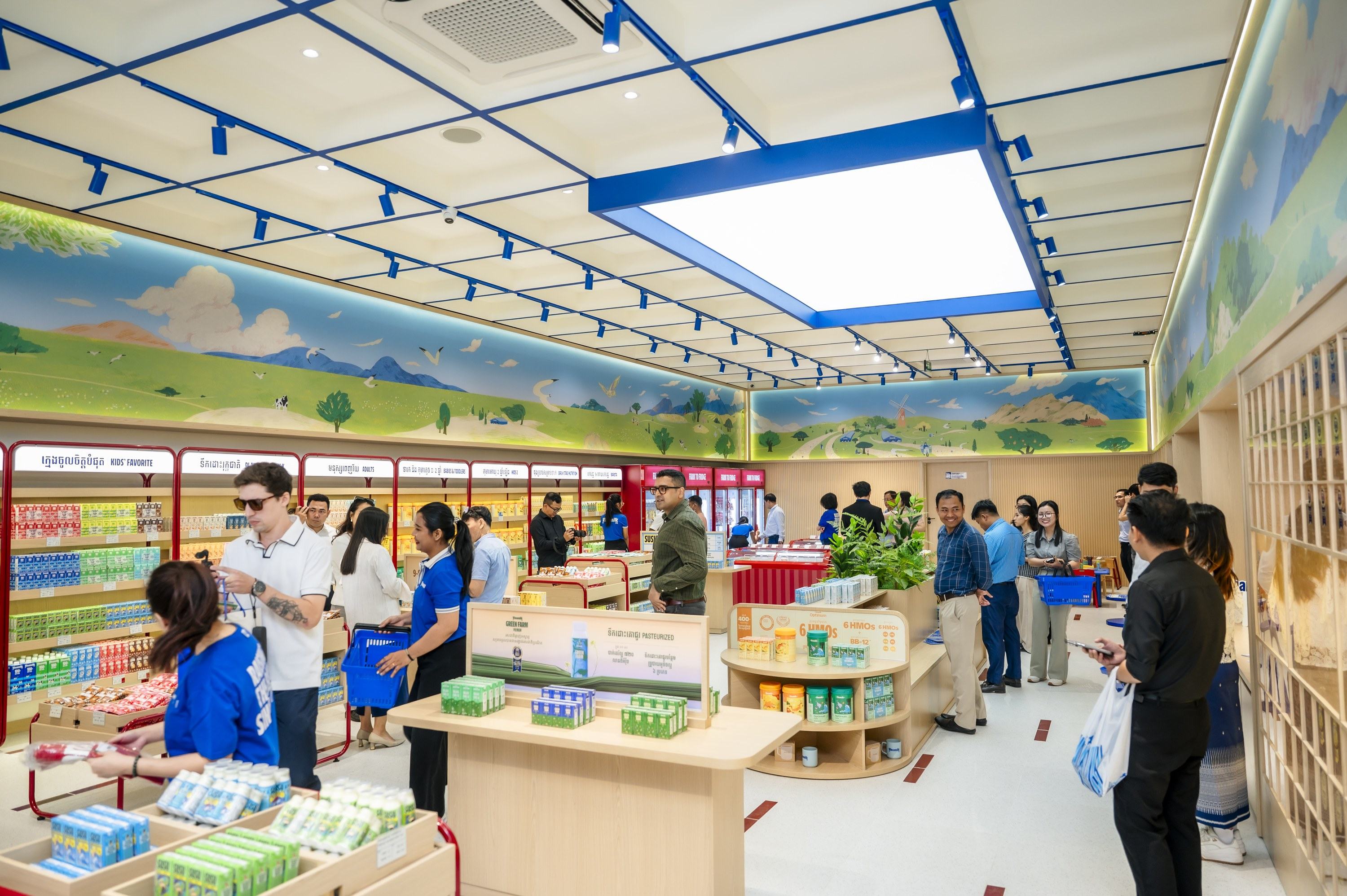 07b_Vinamilk-flagship-store_interior_Phnom-Penh_ALTERNATE