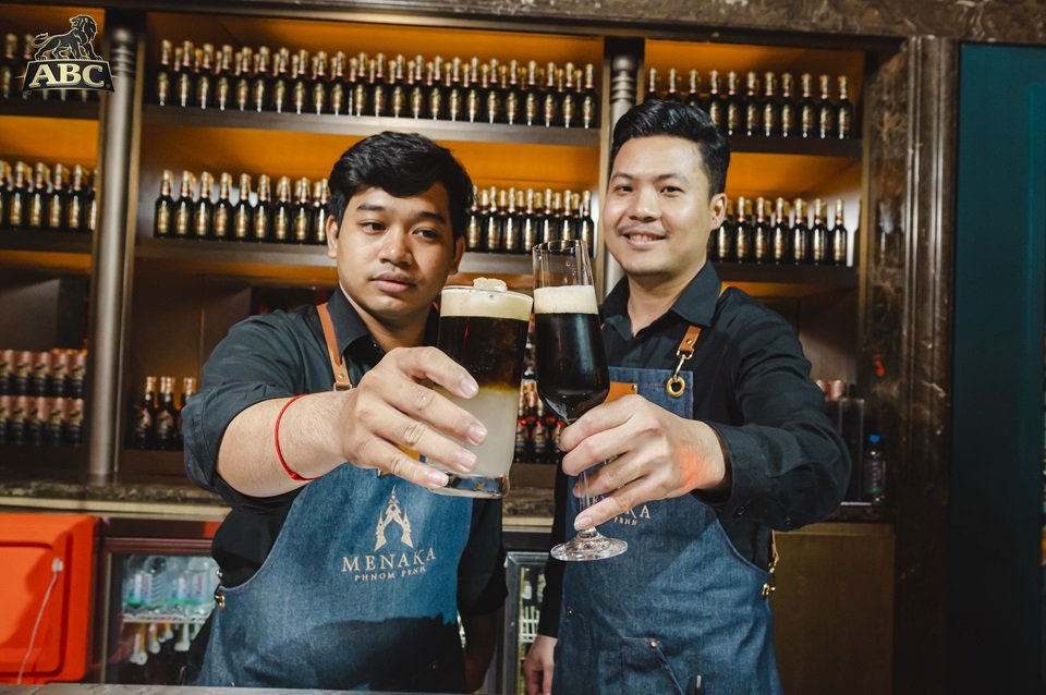 09. Bartenders with ABC Cocktail