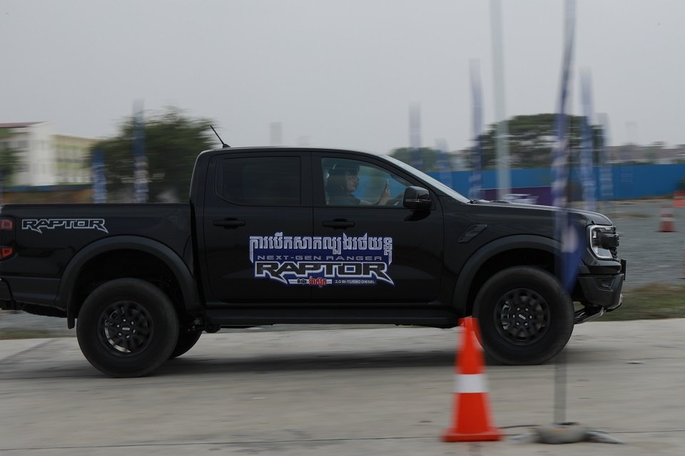 Ford Ranger Raptor ម៉ាស៊ីនម៉ាស៊ូត 2.0L Bi-Turbo ត្រូវបានដាក់សម្ពោធជាផ្លូវការ