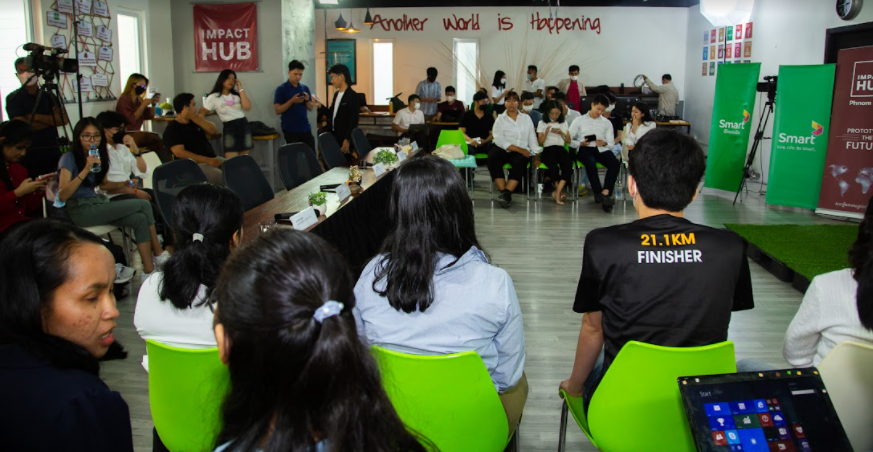 ក្រុម CancerCo. ឈ្នះរង្វាន់ទឹកប្រាក់ 3 000ដុល្លារពី Smart Axiata និងក្លាយជាជើងឯកនៃកម្មវិធី Smartspark ជំនាន់ទី 9