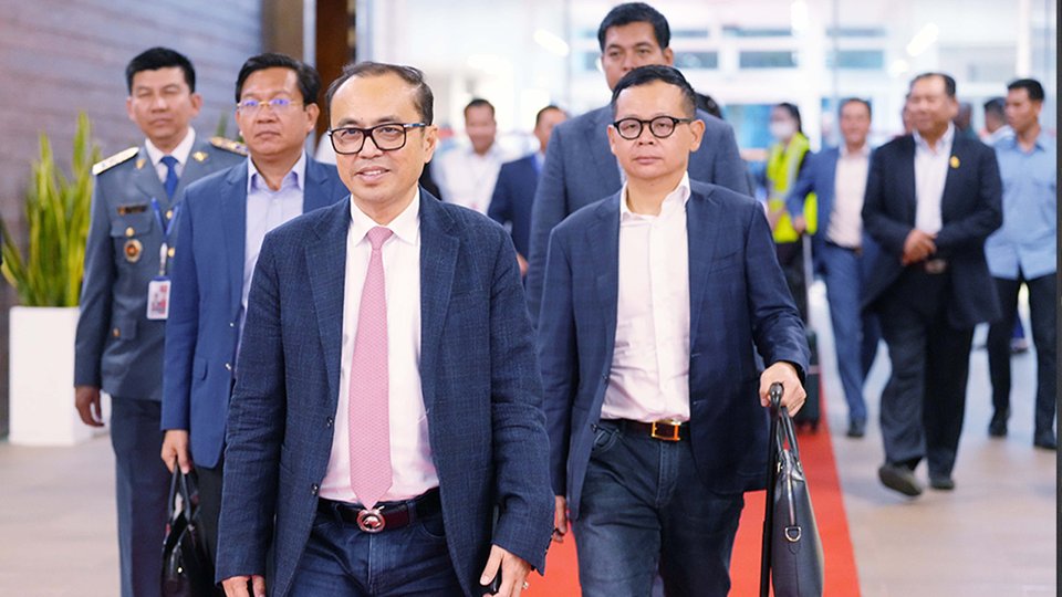 ឯកឧត្តម វង្សី វិស្សុត