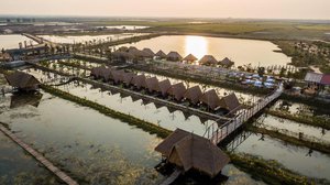 រមណីយដ្ឋានទូទាំងប្រទេសអាច បើកដំណើរការឡើងវិញ តែត្រូវកំណត់ចំនួនទេសចរ និងអនុវត្តវិធានការការពារកូវីដ-១៩​ (រូបភាព៖ ក្រសួងទេសចរណ៍)