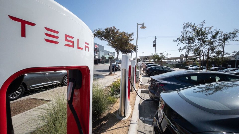 Tesla ប្រកាសប្រមូលឡានដល់ទៅជាង ៣៦ម៉ឺនគ្រឿងចូលរោងចក្រវិញ
