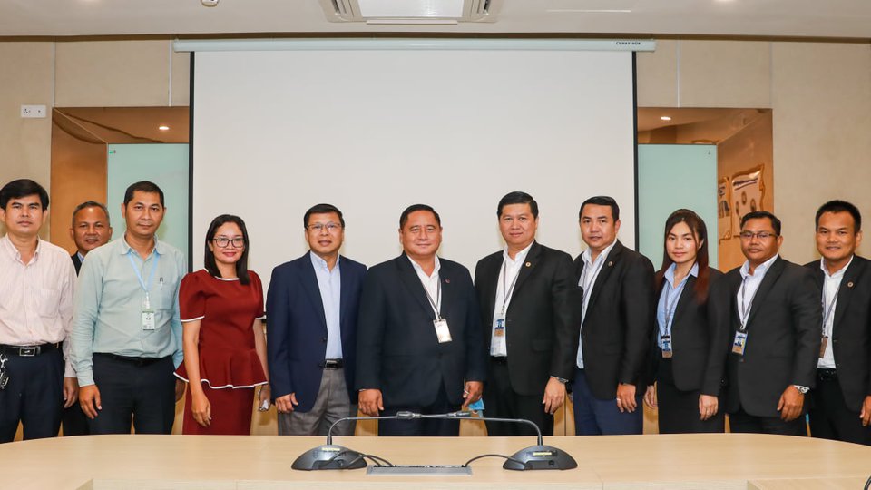 នាយកAIB៖ បណ្ដាប្រទេសក្នុងតំបន់អាស៊ាន រួមទាំងកម្ពុជា កំពុងខ្វះគណនេយ្យករ