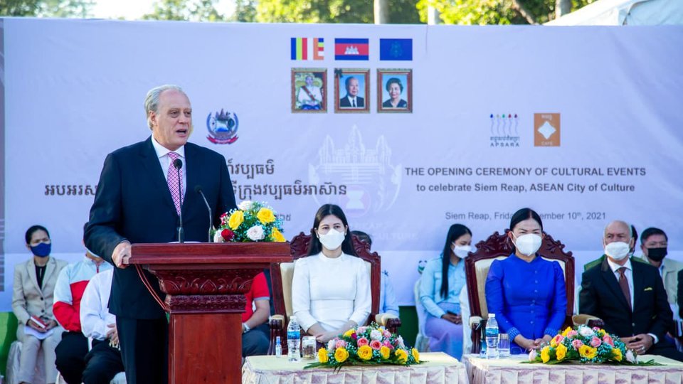 លោក Aaron Carpene ជា Artistic Director នៃមហោស្រពសិល្បៈអន្តរជាតិអង្គរ
