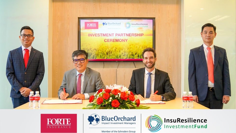 From Left to Right: Mr. Pin Nirorn, Group Chief Finance Officer of Forte; Mr. Youk Chamroeunrith, Group CEO of Forte; Mr.Thibaud Ponchon, Investment Director Asia of BlueOrchard; Mr. Suy Channtharong, Group Chief Underwriting Officer of Forte