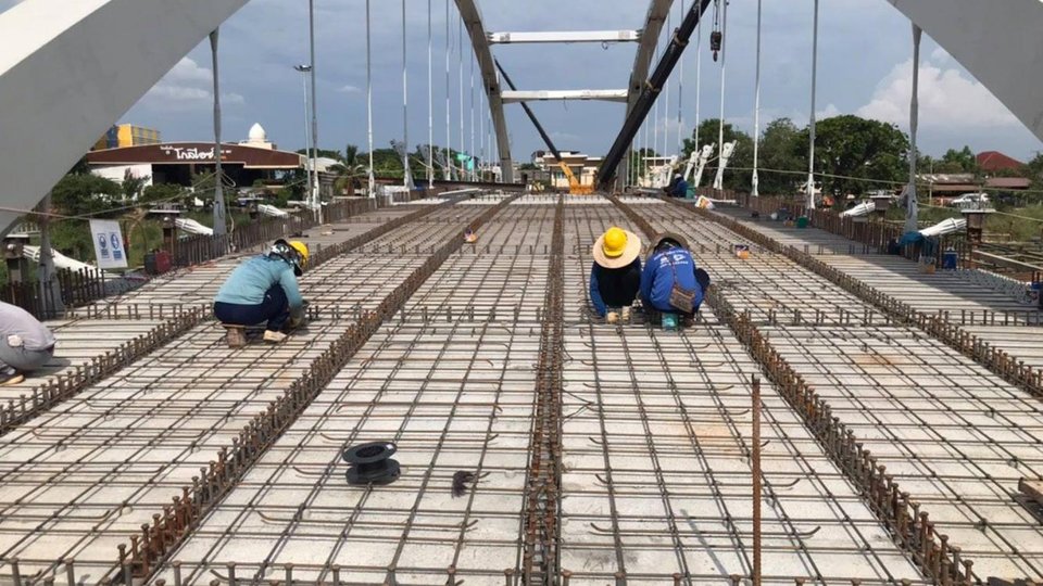 តម្លៃដែកពិភពលោកធ្លាក់ចុះ ចំពេលតម្រូវការនៅប្រទេសធំៗកំពុងខ្សត់ខ្សោយ