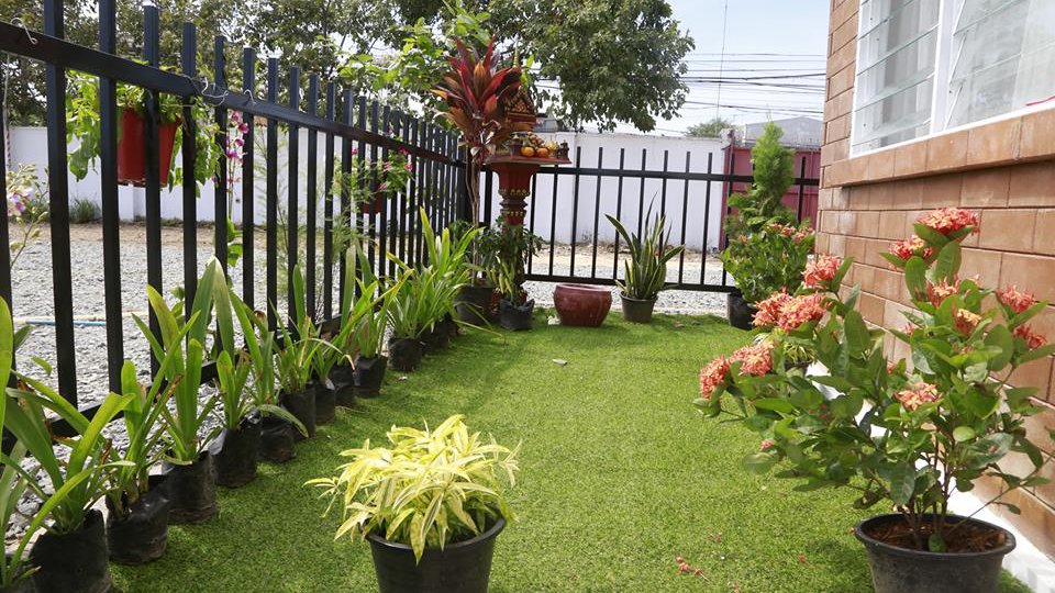 សួនច្បារនៃផ្ទះគំរូពិតរបស់គម្រោងលំនៅឋានសមរម្យ