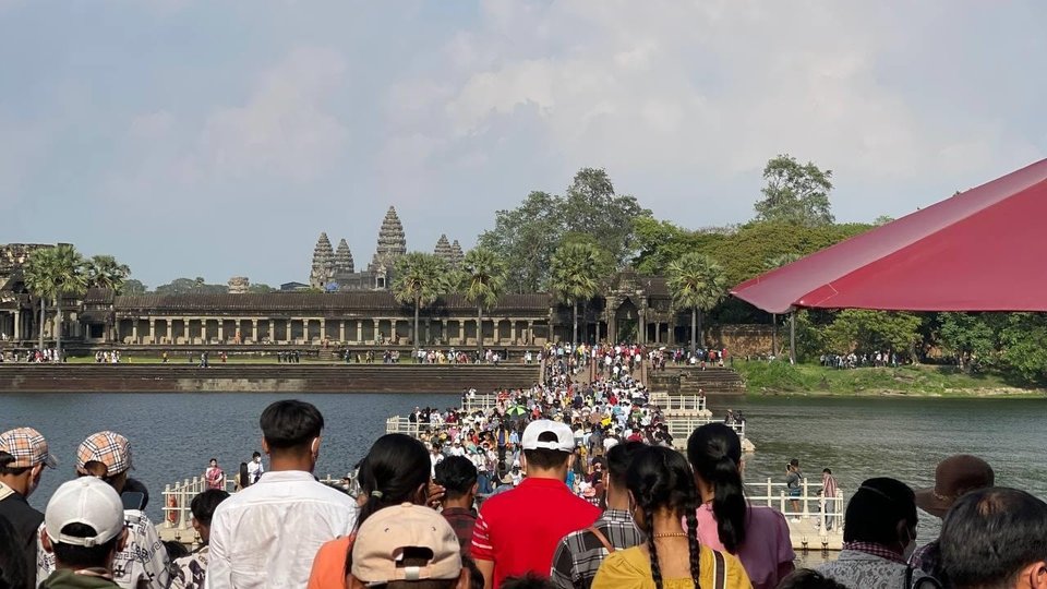 កម្ពុជាអាចត្រូវការពេល៥ឆ្នាំ ដើម្បីស្តារវិស័យទេសចរណ៍ឲ្យវិលមកដូចមុនពេលមិនទាន់មានកូវីដ១៩ រូបភាព៖ ក្រសួងទេសចរណ៍