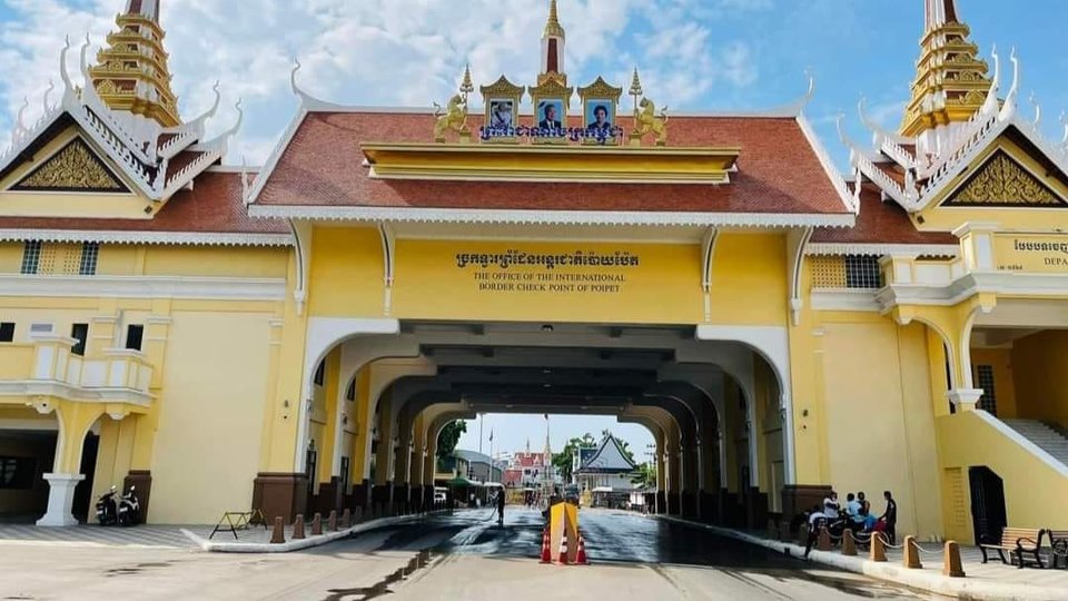 ពលរដ្ឋរិះគន់ការប្រើប្រាស់ Border Pass ឆ្លងព្រំដែនថៃត្រូវចំណាយថ្លៃខ្ពស់ ខណៈអាជ្ញាធរថាកំពុងរកដំណោះស្រាយ