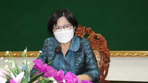 លោកជំទាវ ឱ វណ្ណឌីន អ្នកនាំពាក្យក្រសួងសុខាភិបាល