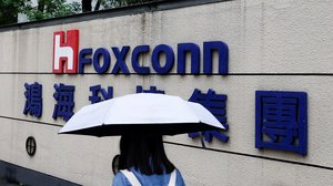 បញ្ហានៅ Foxconn ប៉ះពាល់យ៉ាងខ្លាំងដល់សេដ្ឋកិច្ចខេត្ត ហ៊ឺណាន ប្រទេសចិន