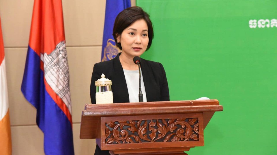 លោកជំទាវ ជា សិរី៖ ការរក្សាបាននូវស្ថិរភាពស្ថានភាពហិរញ្ញវត្ថុជួយឲ្យអត្រាអតិផរណាស្ថិតក្នុងកម្រិតទាប ២,៩% ទោះស្ថិតក្នុងពេលកូវីដ១៩រាតត្បាតខ្លាំង (រូបភាព៖ ធនាគារជាតិនៃកម្ពុជា)