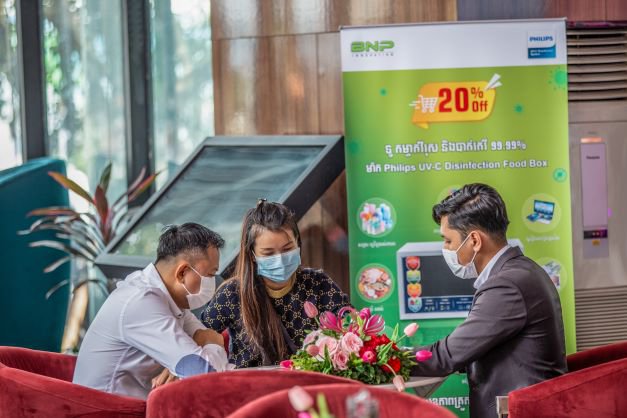 ការបើកលក់ជាផ្លូវការ វីឡាទោលបែបអភិជន ឃីង ម៉ាជេស្ទីក​ នៃគម្រោង ដឹស្តា ផ្លាទីនីម អេកូរ៉ូមែនស៍ បញ្ចុះតម្លៃ 9% និងផ្ដល់ជូនឡានអាគុយដ៏ទំនើបភ្លាមៗ