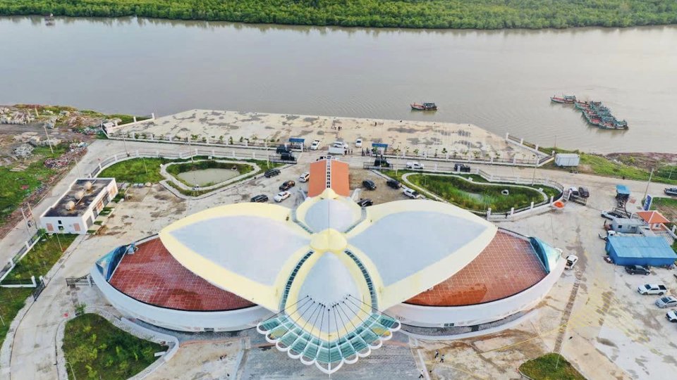 កំពង់ផែទេសចរណ៍អន្តរជាតិខេត្តកំពត