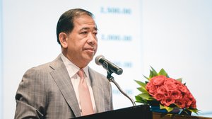 ឯកឧត្តម គង់ វិបុល រដ្ឋមន្ត្រីប្រតិភូអមនាយករដ្ឋមន្ត្រី និងជាប្រតិភូរាជរដ្ឋាភិបាលទទួលបន្ទុកជាអគ្គនាយក នៃអគ្គនាយកដ្ឋានពន្ធដារ