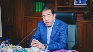 ចំណូលពន្ធដាររំពឹងកើនលើផែនការ១៥%នៅឆ្នាំនេះ ខណៈនៅ១០ខែមកនេះប្រមូលបានជិត៣ពាន់លានដុល្លារ