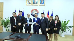 ក្រុមហ៊ុន BYD Auto Industry បណ្ដាក់ទុនវិនិយោគការដំឡើងស្ថានីយបញ្ចូលថាមពលយានយន្តអគ្គិសនីប្រមាណ ២០០ទីតាំងនៅទូទាំងប្រទេសកម្ពុជាត្រឹមឆ្នាំ២០២៣
