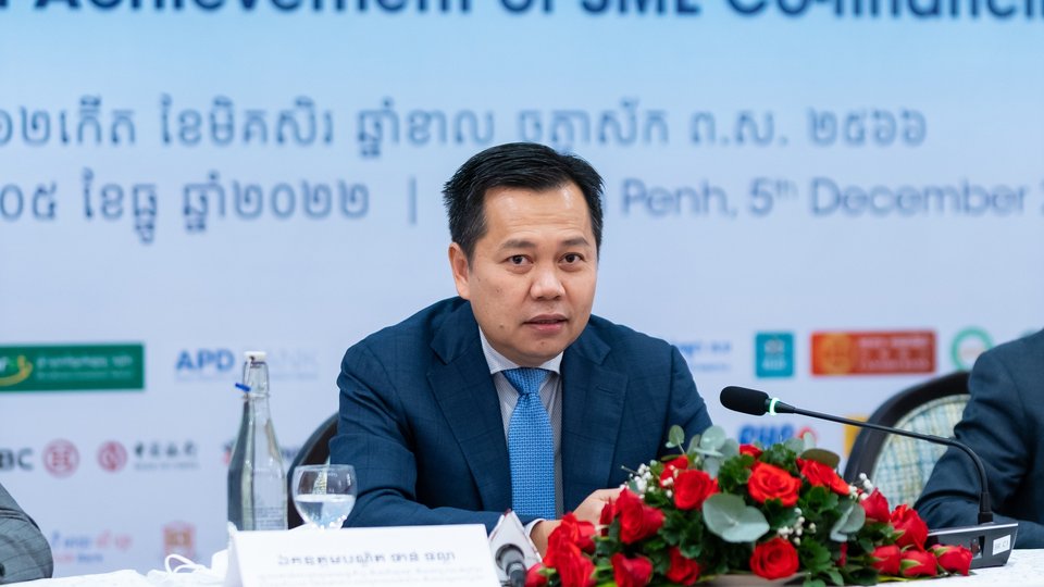 ឯកឧត្តមបណ្ឌិត ផាន់ ផល្លា រដ្ឋលេខាធិការក្រសួងសេដ្ឋកិច្ច និងហិរញ្ញវត្ថុ