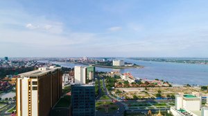 តើការពុះចែកនូវខ្សែចង្វាក់ផ្គត់ផ្គង់ជាពីរនឹងជិះឥទ្ធិពលខ្លាំងក្លាកម្រិតណាដល់សេដ្ឋកិច្ចកម្ពុជា?