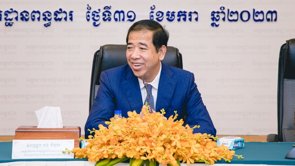 ឧត្តម គង់ វិបុល រដ្ឋមន្ត្រីប្រតិភូអមនាយករដ្ឋមន្ត្រី និងជាប្រតិភូរាជរដ្ឋាភិបាល ទទួលបន្ទុកជាអគ្គនាយក នៃអគ្គនាយកដា្ឋនពន្ធដារ