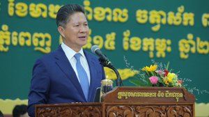 ឯកឧត្តម ស៊ុន ចាន់ថុល៖ ថ្នាក់ដឹកនាំកំពូលៗរបស់ចិន គាំទ្រកម្ពុជាតភ្ជាប់ផ្លូវរថភ្លើងល្បឿនលឿនជាមួយចិន ឡាវ និងថៃ