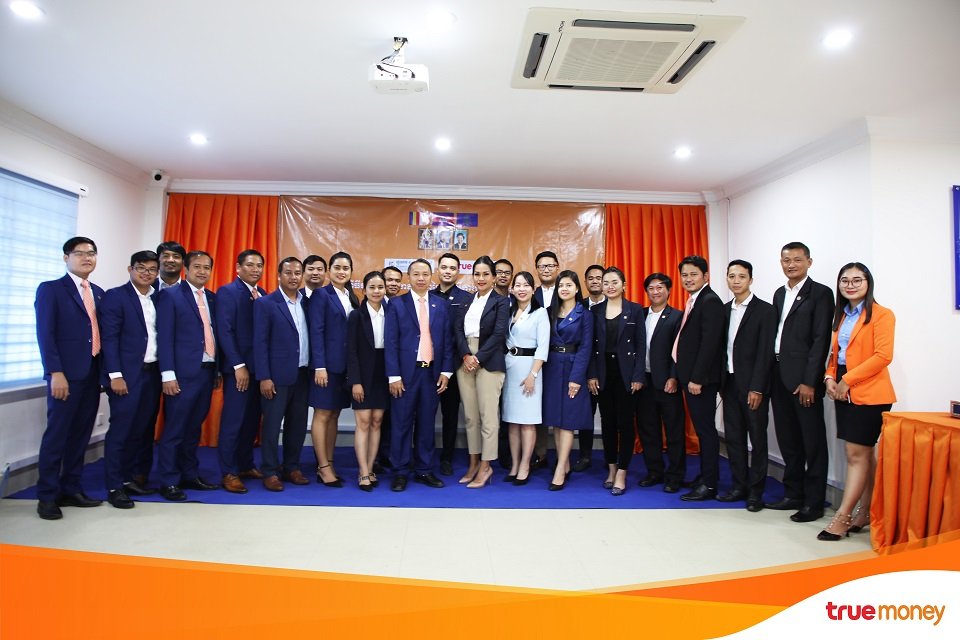 ក្រុមហ៊ុន ទ្រូម៉ាន់នី និងគ្រឹះស្ថានមីក្រូហិរញ្ញវត្ថុ ហ្វូណន ប្រកាសភាពជាដៃគូលើកកម្ពស់បរិយាបន្នហិរញ្ញវត្ថុ