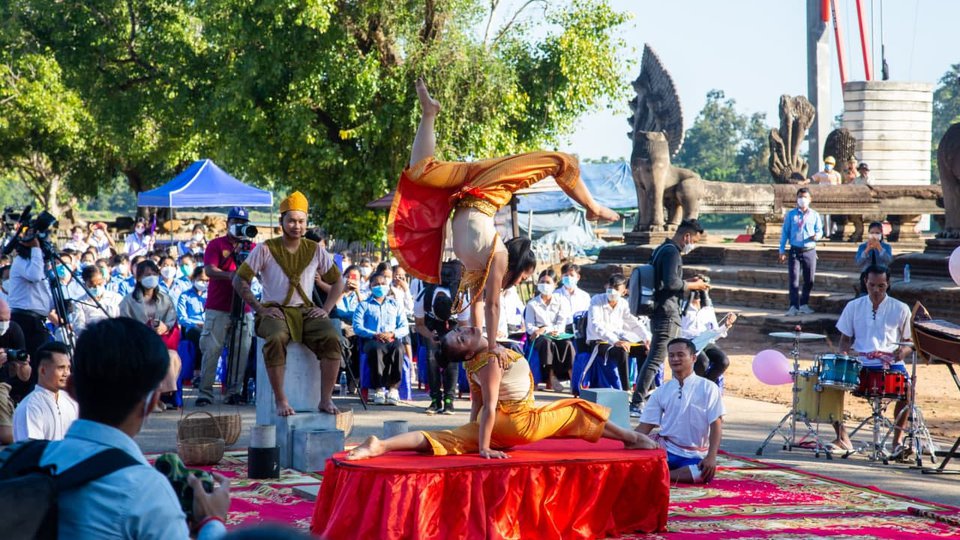 មហោស្រពសិល្បៈអន្តរជាតិអង្គរ