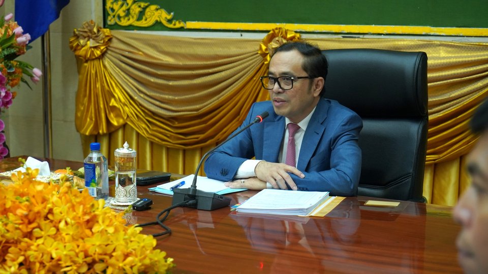 ឯកឧត្តមឧបនាយករដ្ឋមន្រ្តីប្រចាំការ វង្សី វិស្សុត ដឹកនាំប្រជុំការងារផ្ទៃក្នុងជាមួយថ្នាក់ដឹកនាំ និងមន្រ្តី ដើម្បីពង្រឹងប្រសិទ្ធភាពការងារទីស្តីការគណៈរដ្ឋមន្រ្តី
