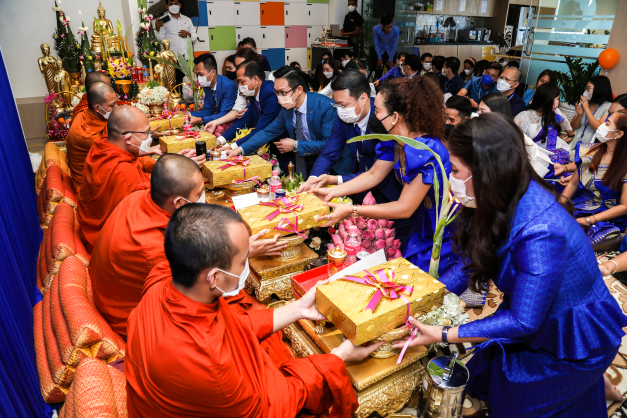 ក្រុមហ៊ុនដាណន់ ស្ពេសស៊លឡាយដ៏ នូទ្រីសិន (ខេមបូឌា) បានសម្ពោធការិយាល័យថ្មីរបស់ខ្លួននៅ TK Central