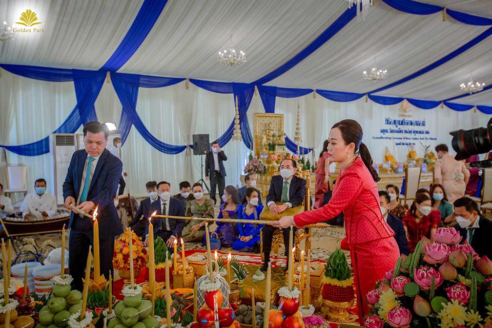 ពិធីសម្ពោធបើកការសាងសង់ គម្រោង ដឹណេតឆឺរ៉ល របស់ បុរី ហ្គោលដេន ផាក