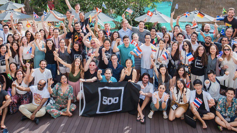 ក្រុមហ៊ុនអាមេរិក 500 Startups ចាប់ដៃជាមួយរាជរដ្ឋាភិបាលកម្ពុជា គាំទ្រដល់ការបង្កើតអាជីវកម្មថ្មីៗ (រូបភាព៖ Tech Asia)