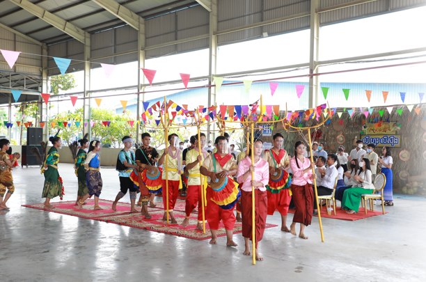 ក្រុមហ៊ុន លី ហួរ លីស៊ីង ភីអិលស៊ី បានប្រារព្ធឡើង យ៉ាងអធិកអធម និងសប្បាយរីករាយក្រៃលែង កាលពីថ្ងៃទី១៣ ខែមេសា ឆ្នាំ២០២២