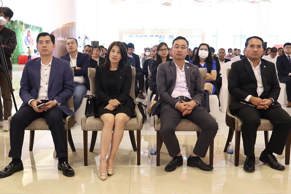 និយ័តករបរធនបាលកិច្ច ចុះអនុស្សរណៈនឹងសមាគមសហគ្រិនវ័យក្មេងកម្ពុជា ដើម្បីជំរុញការយល់ដឹងអំពីវិស័យបរធនបាលកិច្ច
