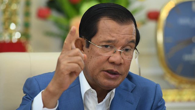នាយករដ្ឋមន្ត្រីកម្ពុជា ប្រកាសបិទបញ្ចប់ការធ្វើចត្តាឡីស័កនៃព្រឹត្តិការណ៍ ៣វិច្ឆិកា សម្រាប់អ្នកនៅភ្នំពេញ និងខេត្តមួយចំនួននៅថ្ងៃស្អែកនេះ