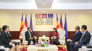 ធនាគារ អេស៊ីលីដា ចុះអនុស្សរណៈយោគយល់គ្នាជាមួយមូលនិធិគន្ធបុប្ផាជំរុញដល់ការកៀរគរមូលនិធិជំនួយ