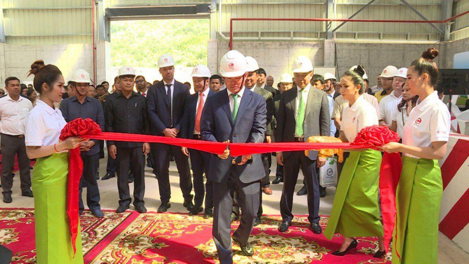 ក្រុមហ៊ុនកូនខ្មែរ បោះទុនវិនិយោគ ៤លានដុល្លារ បង្កើតគម្រោង ECOCYCLE ដុតសំណល់ឧស្សាហកម្មរាប់ម៉ឺនតោនក្នុងមួយឆ្នាំ