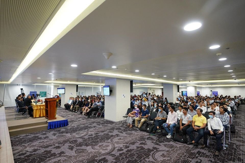 នៅក្នុងពិធី 	Roadshow ស្តីពី “ការបោះផ្សាយលក់មូលបត្រកម្មសិទ្ធិរបស់ធនាគារ អេស៊ីលីដា ភីអិលស៊ី នាពេលថ្មីៗនេះ
