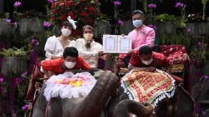 របាយការណ៍ស្តីពីការចំណាយសម្រាប់ថ្ងៃនៃក្តីស្រលាញ់!