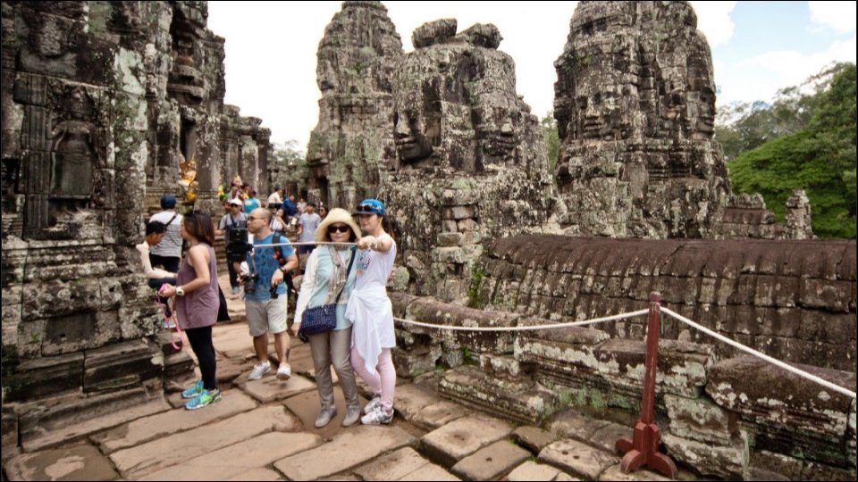 កម្ពុជាស្នើឲ្យចិនភ្ជាប់ជើងហោះហើរត្រង់ពីគោលដៅសំខាន់ៗបន្ថែមទៀត ដើម្បីជំរុញវិស័យទេសចរណ៍
