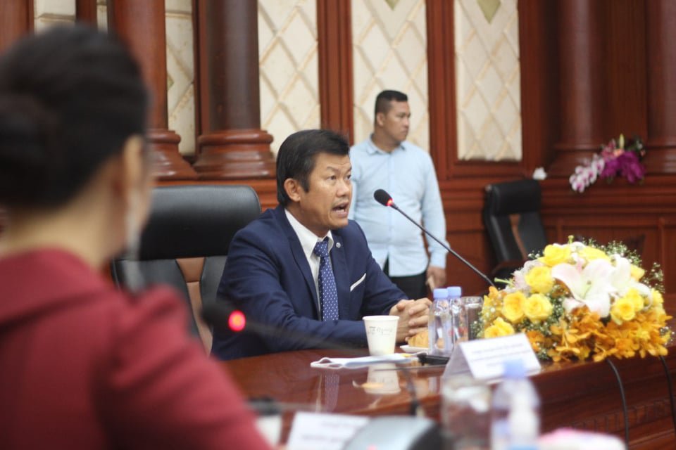 គណៈកម្មាធិការប្រយុទ្ធប្រឆាំងផលិតផលក្លែងក្លាយ