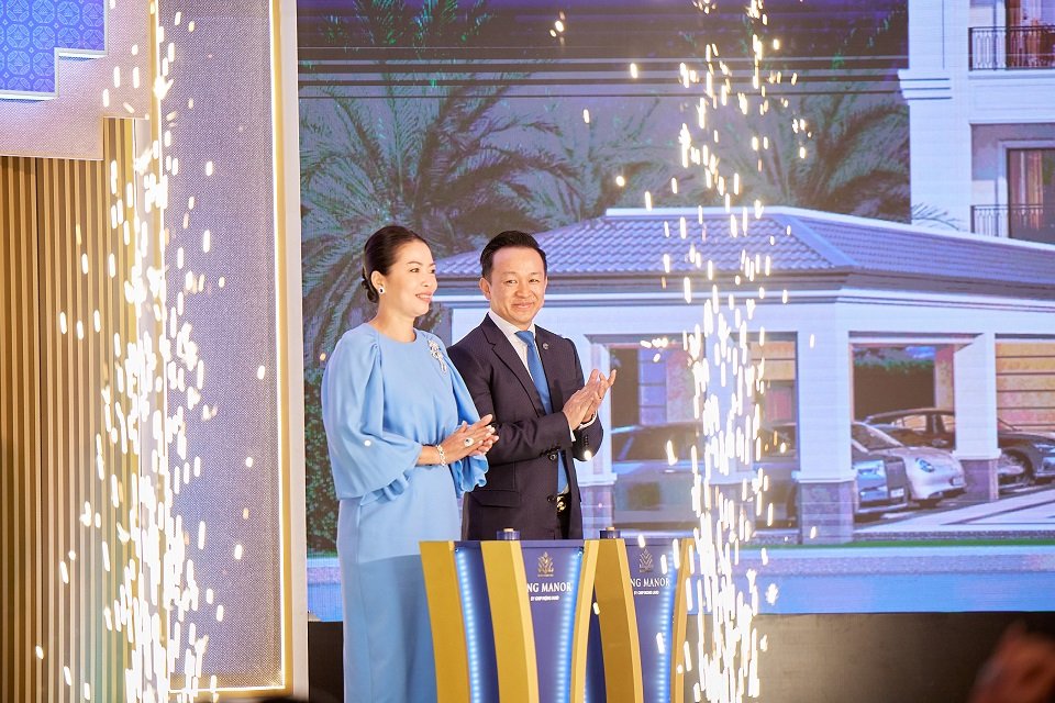 វីឡាអភិជនថ្មី «ឃីង ម៉េនន័រ» របស់ ជីប ម៉ុង លែន បានបើកលក់ជាផ្លូវការហើយ