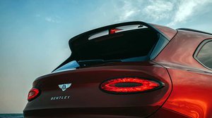 BENTAYGA S – រថយន្ដដែលមានលក្ខណៈស្ព័របំផុត​របស់ BENTAYGAS