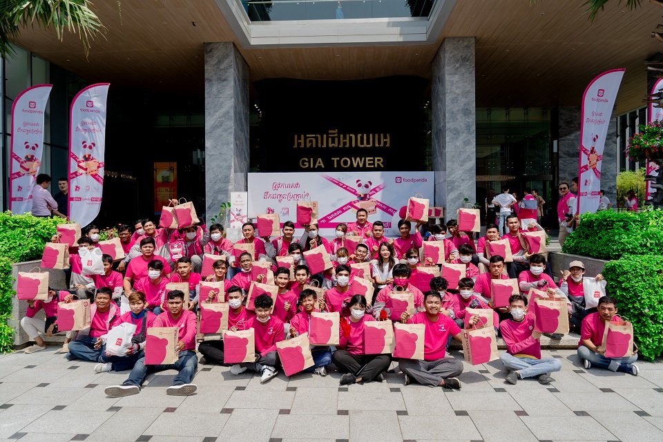 foodpanda បន្ថែមមុខងារ pandasend សម្រាប់ការដឹកជញ្ជូនលើសពីម្ហូបអាហារ