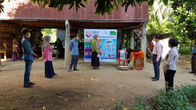 ក្រុមហ៊ុន Smart Axiata បញ្ជាក់អំពីការប្តេជ្ញាចិត្តរបស់ខ្លួនម្ដងទៀតក្នុងការអភិវឌ្ឍ កម្ពុជា