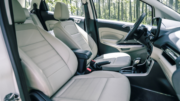 Ford EcoSport មានរូបរាងដ៍រឹងមាំ ផាសុកភាព ប្រព័ន្ធសុវត្ថិភាព និងបច្ចេកវិទ្យាលើសពីដៃគូប្រកួតប្រជែង