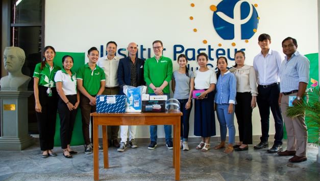 ក្រុមហ៊ុន Smart Axiata បញ្ជាក់អំពីការប្តេជ្ញាចិត្តរបស់ខ្លួនម្ដងទៀតក្នុងការអភិវឌ្ឍ កម្ពុជា