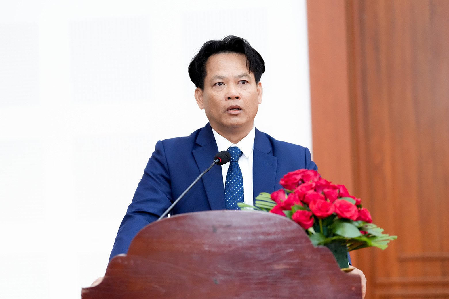 ឧបនាយករដ្ឋមន្ត្រីប្រចាំការ វង្សី វិស្សុត