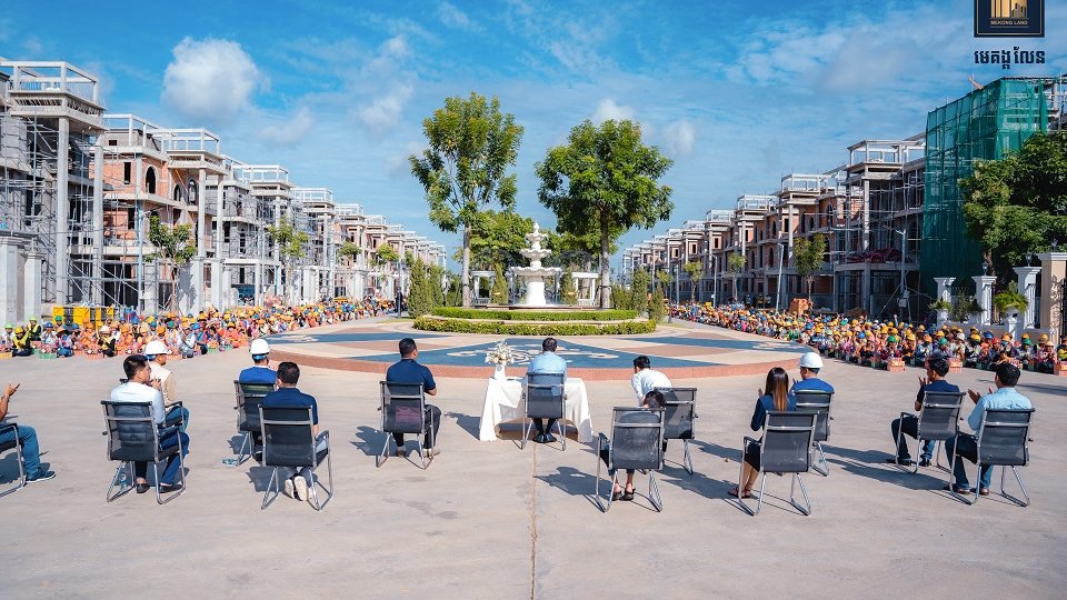 បុរី មេគង្គ លែន